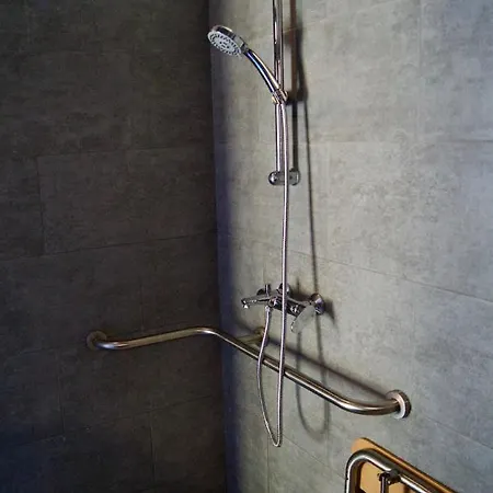 Throisma With Private Pool & Parking