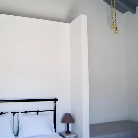 Throisma With Private Pool & Parking Apartment Asos